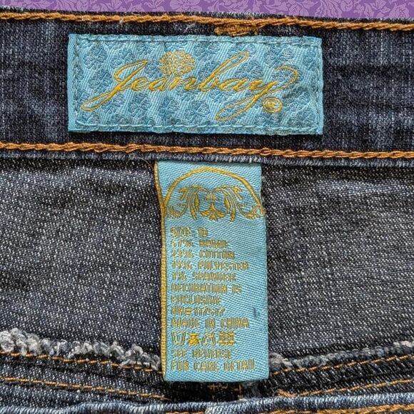 2000s Jean Bay Mid-Wash Embroidered Floral Straight Leg Jeans | Size 10 - Picture 5 of 5